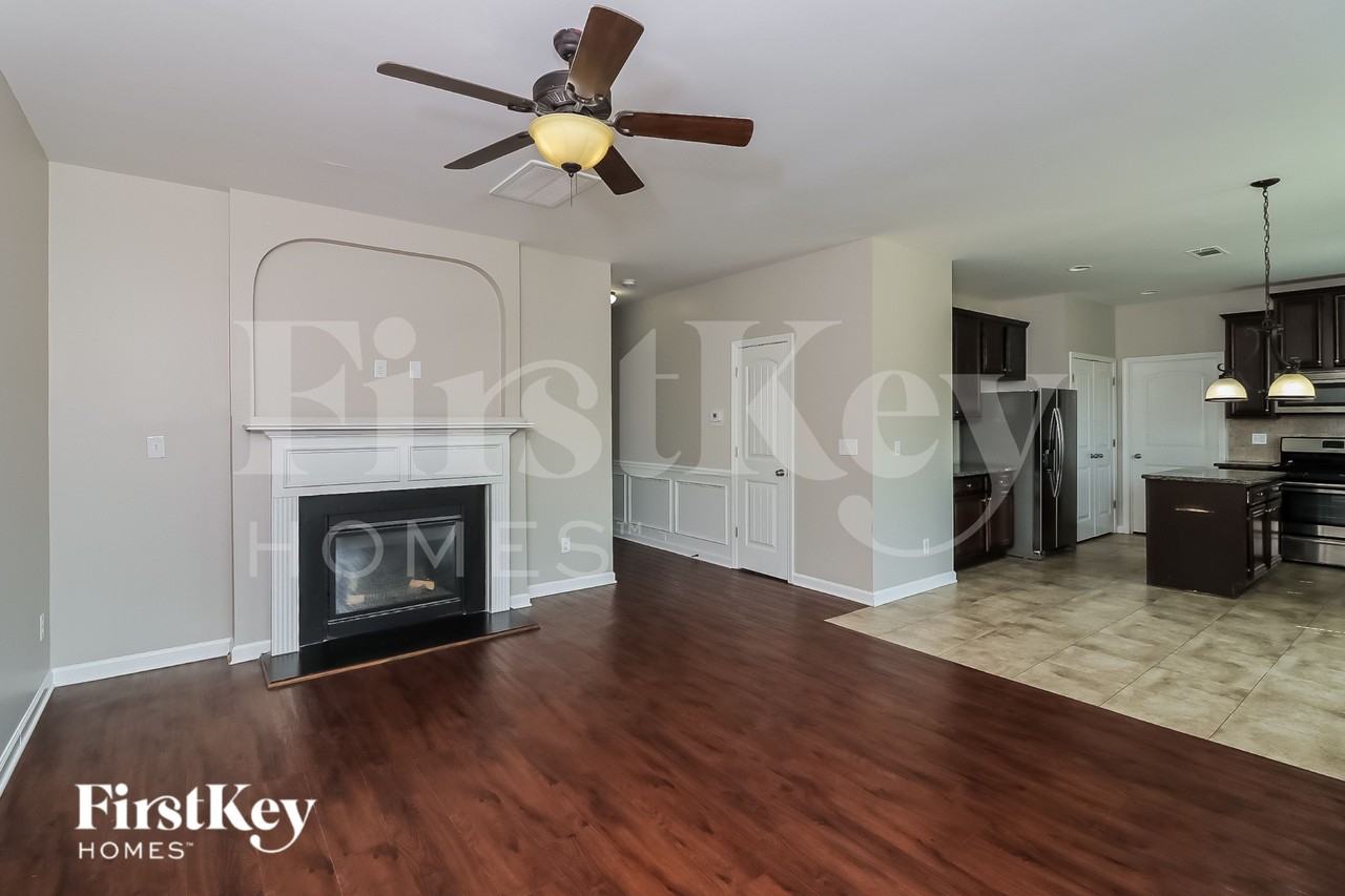 919 Sublime Trl - Photo 3 of 15