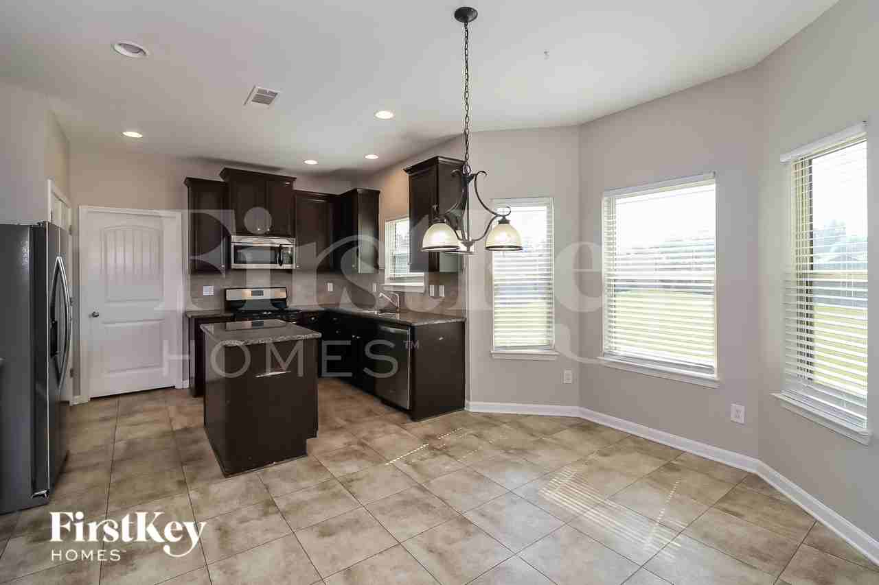 919 Sublime Trl - Photo 5 of 15