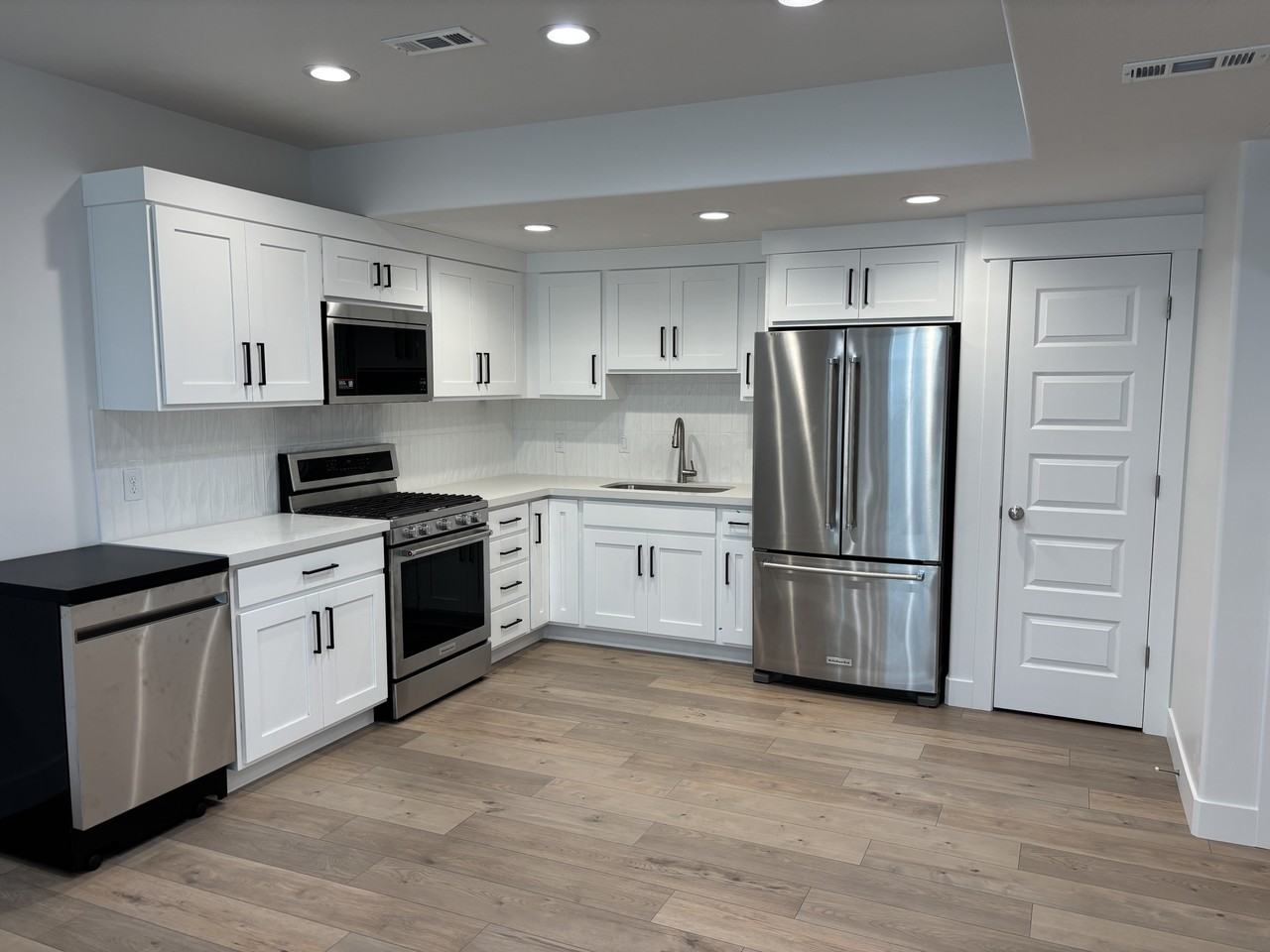 13326 S Henning Cir #1 - Photo 2 of 21