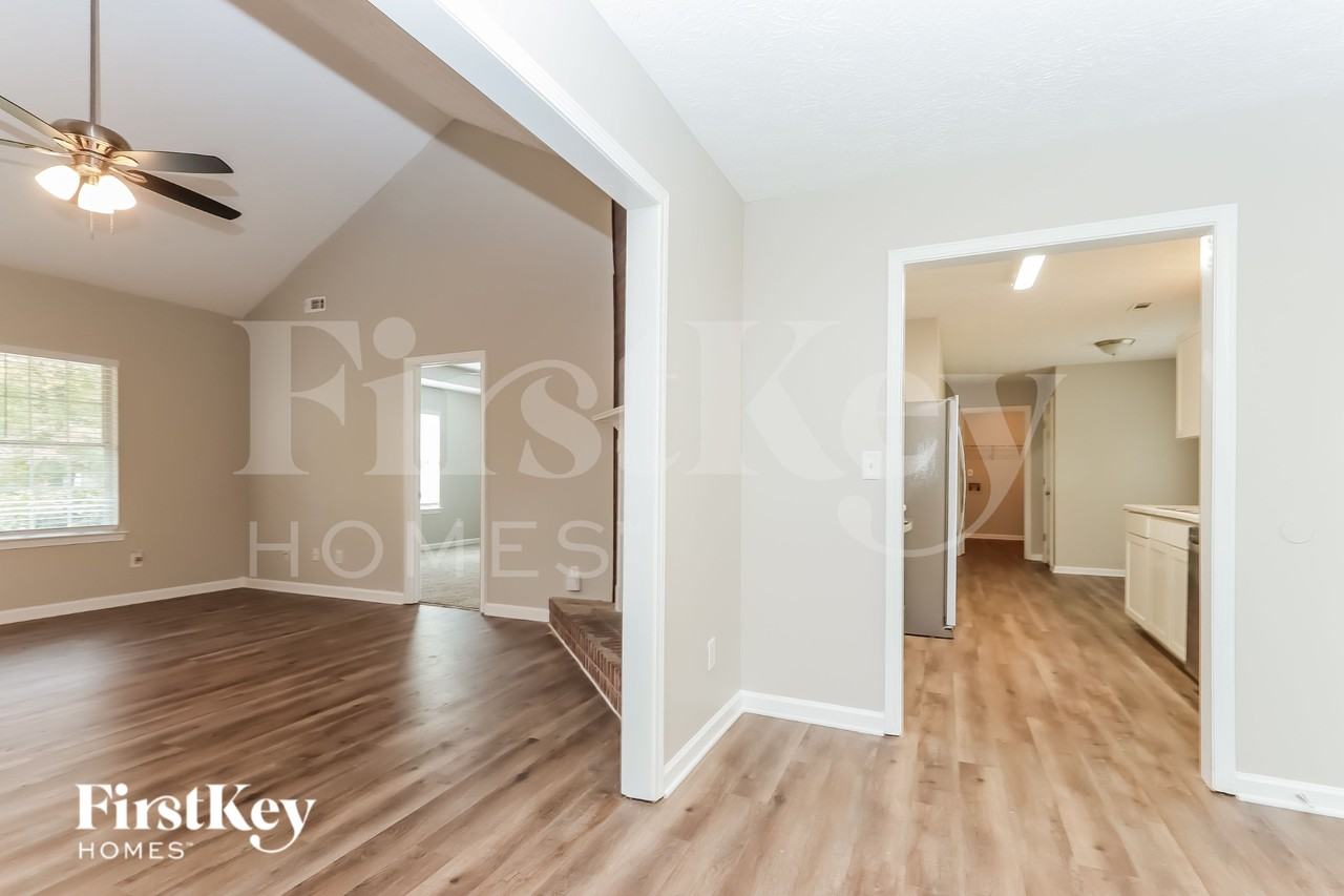 290 Willow Shoals Dr - Photo 5 of 15