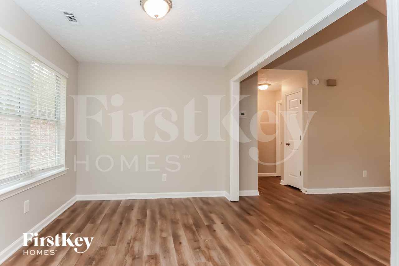 290 Willow Shoals Dr - Photo 6 of 15