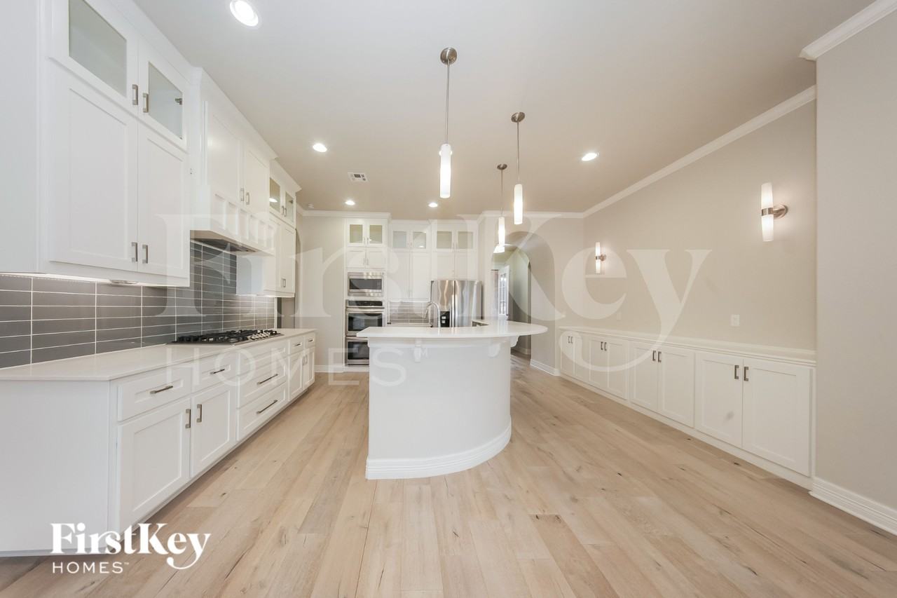 2001 Marsala Dr - Photo 7 of 19