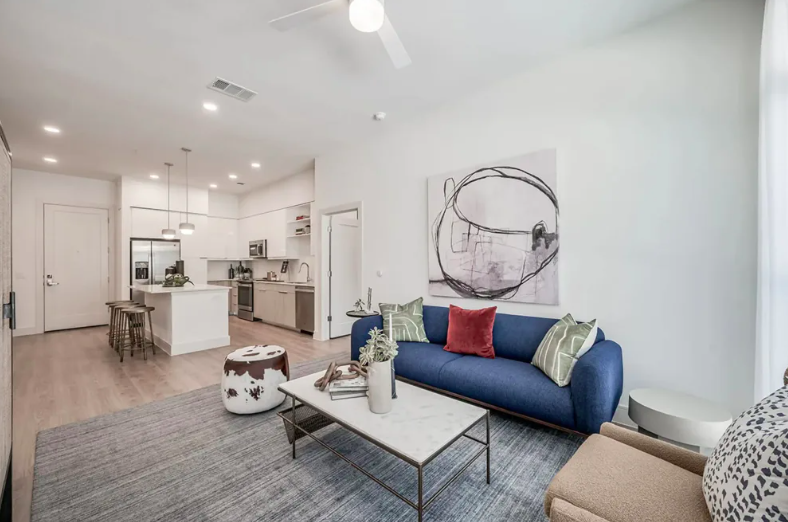 8194 Knight Rd #RMCR - Photo 4 of 9