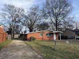 622 6th St - Photo 1 of 1