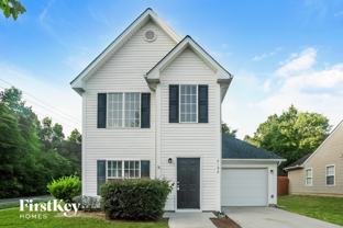 2192 Mallard Pointe Dr - Photo 1 of 1