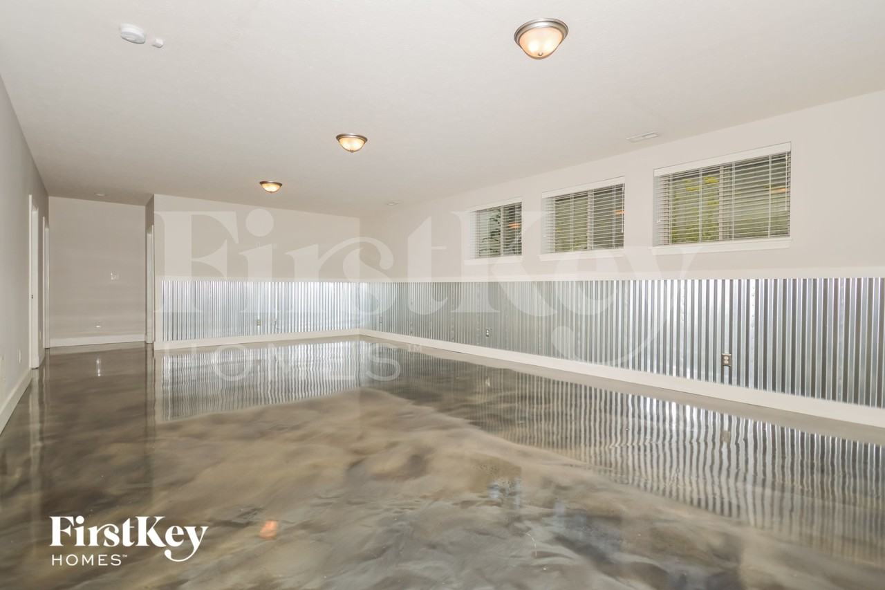 4405 Nottinghill Dr - Photo 5 of 15