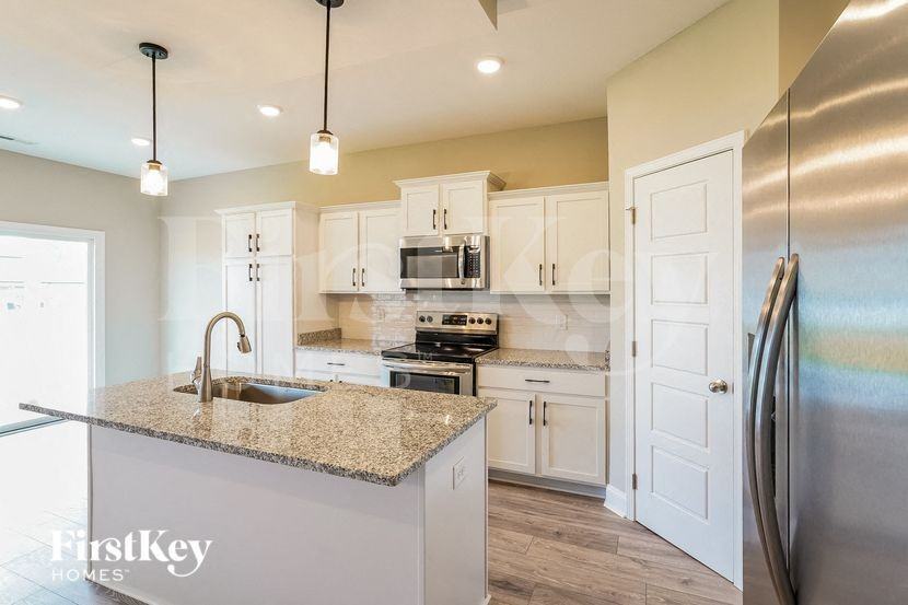 623 Alvin Rd - Photo 4 of 15