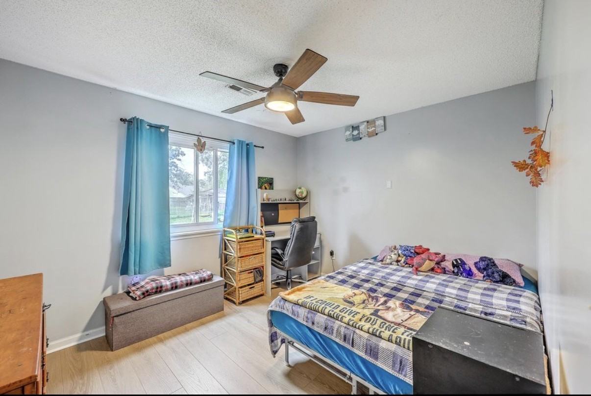 1841 Sundancer Ln - Photo 6 of 24