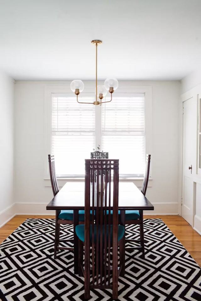 1020 S Lawrence St - Photo 4 of 26