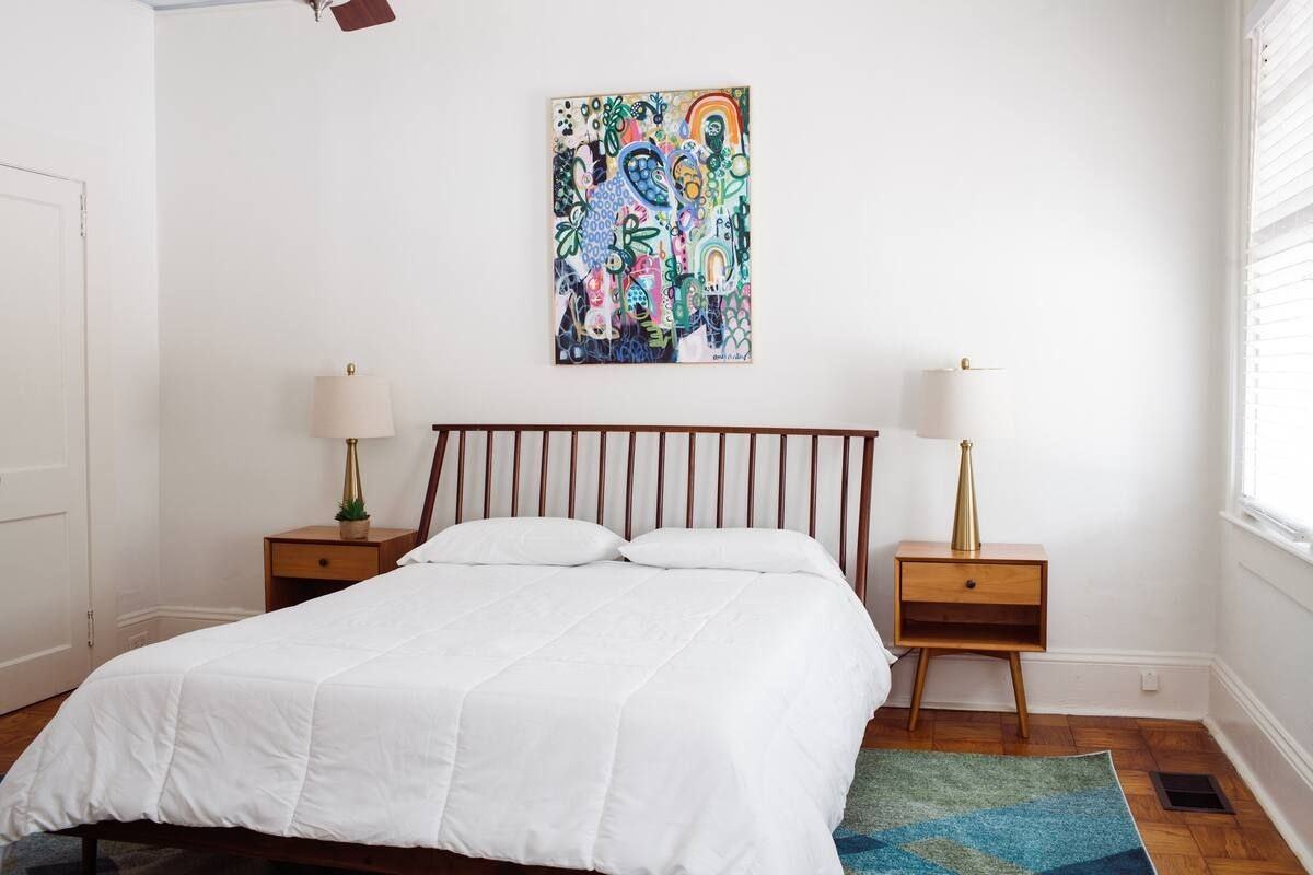 1020 S Lawrence St - Photo 7 of 26