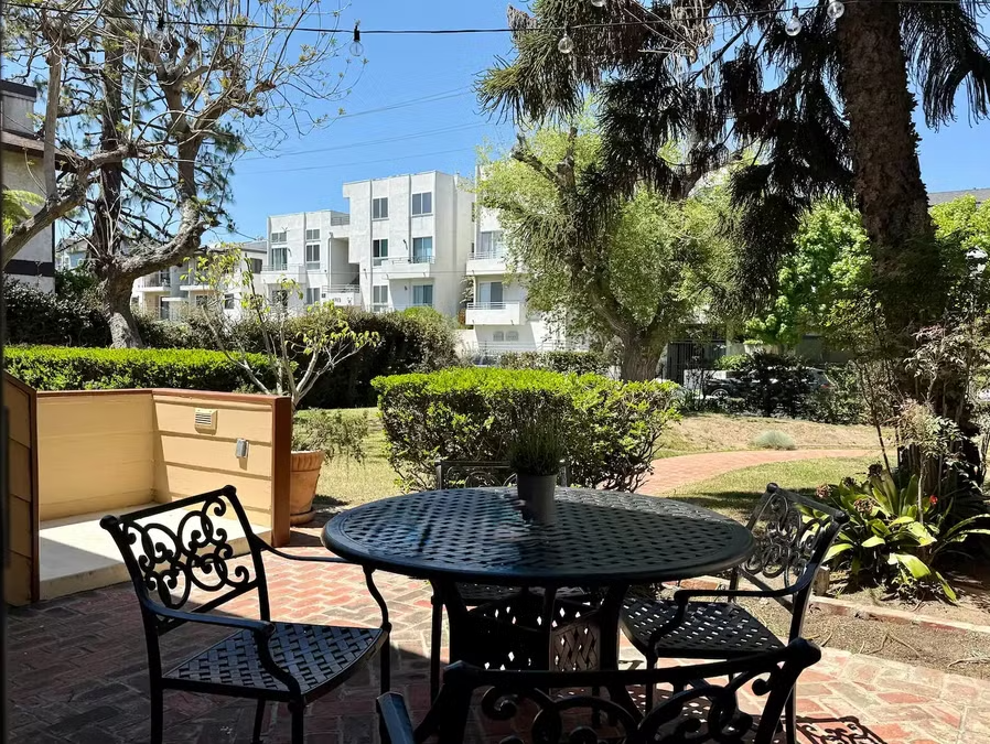 6654 6640–6654 W 86Th Pl Los Angeles, Ca 90045, #6654 - Photo 7 of 7