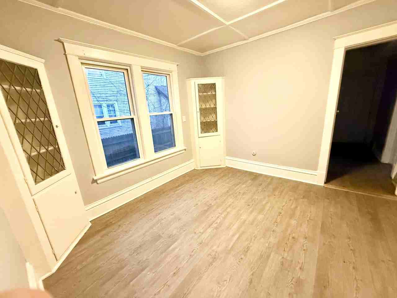 1809 60th St - Photo 5 of 8