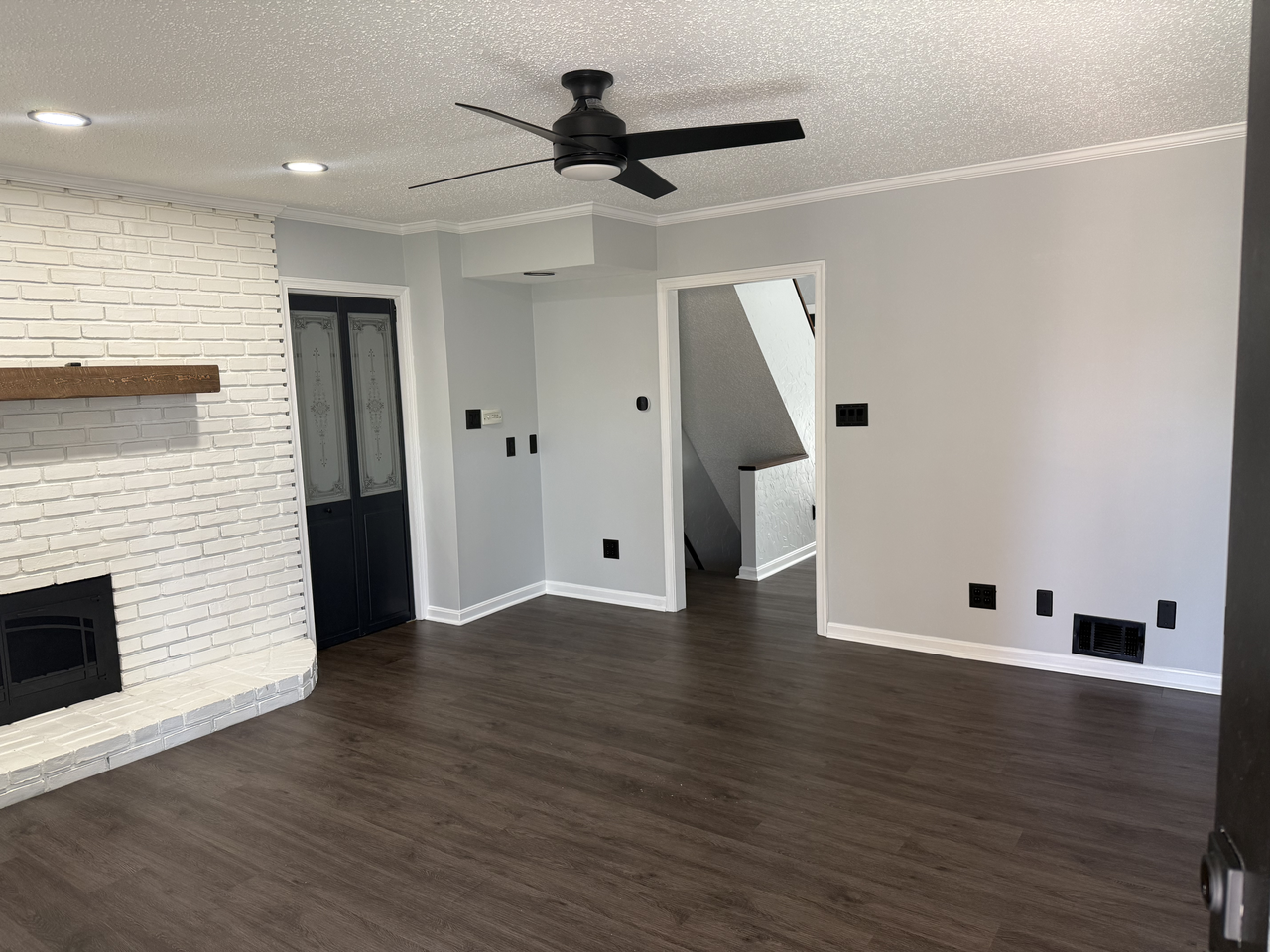 119 Cloverhill Rd - Photo 3 of 21