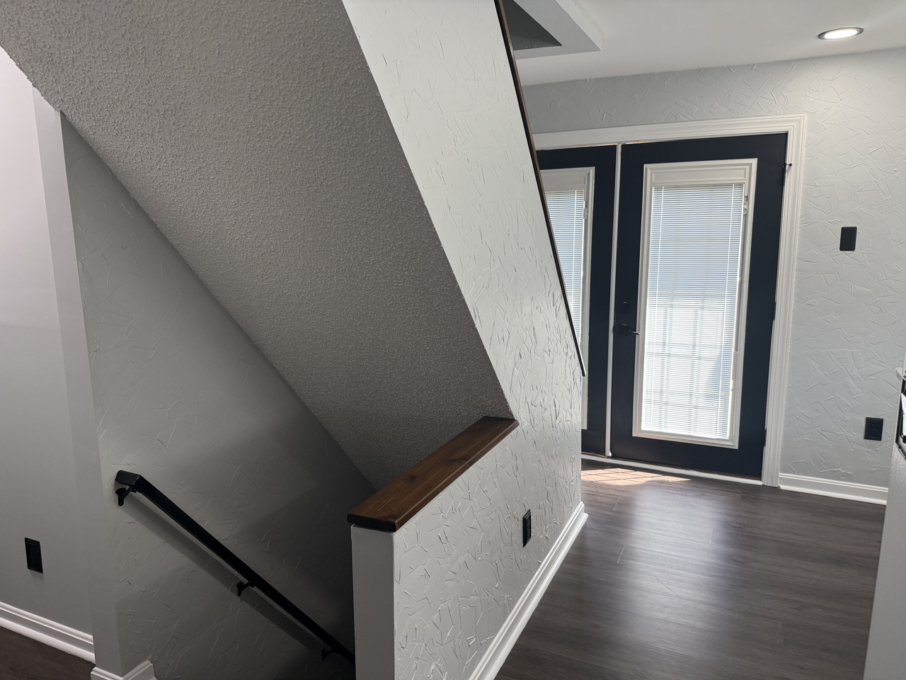 119 Cloverhill Rd - Photo 7 of 21