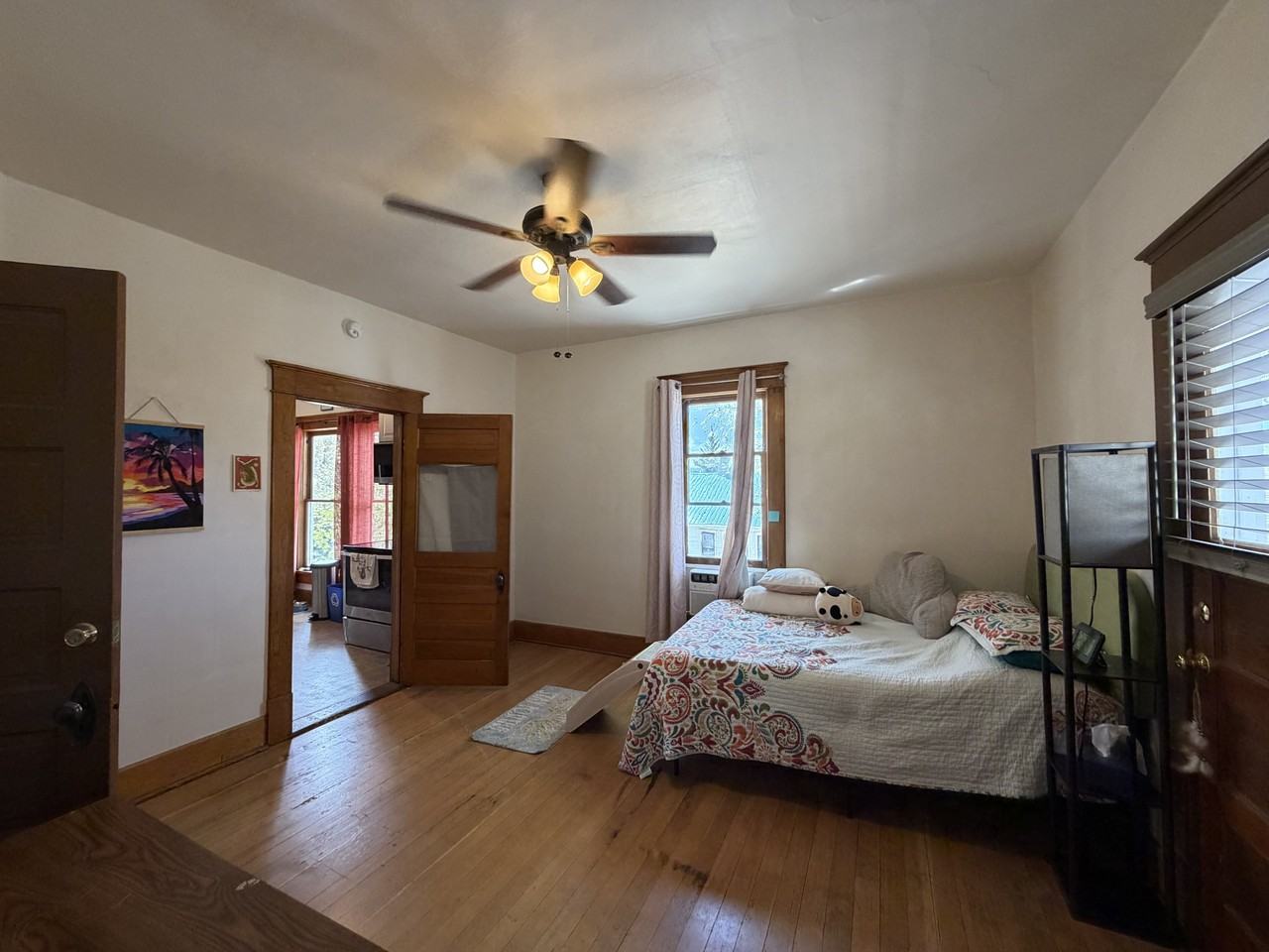 747 S 2nd St #3 - Photo 5 of 12