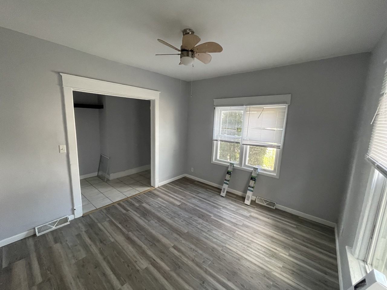 1917 61st St #1 - Photo 5 of 13