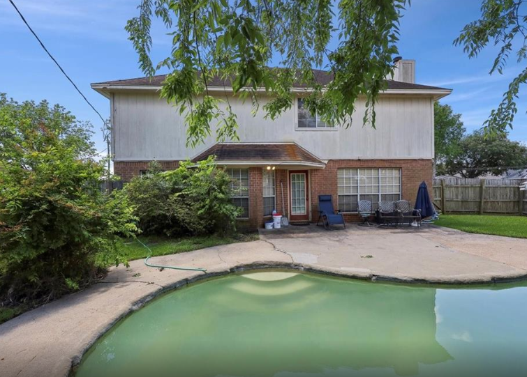 9540 Northmeadow Dr - Photo 3 of 41