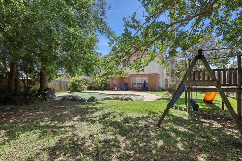 9540 Northmeadow Dr - Photo 6 of 41