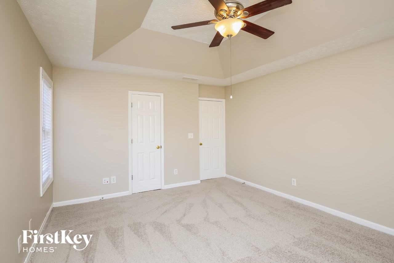 1510 Smoke Hill Dr - Photo 6 of 15