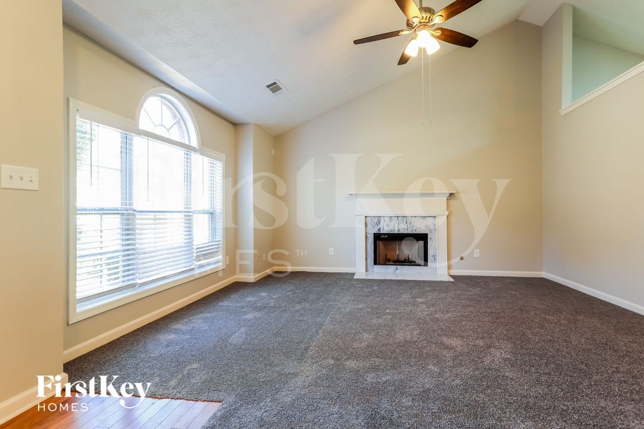 1175 Grace Dr - Photo 2 of 15