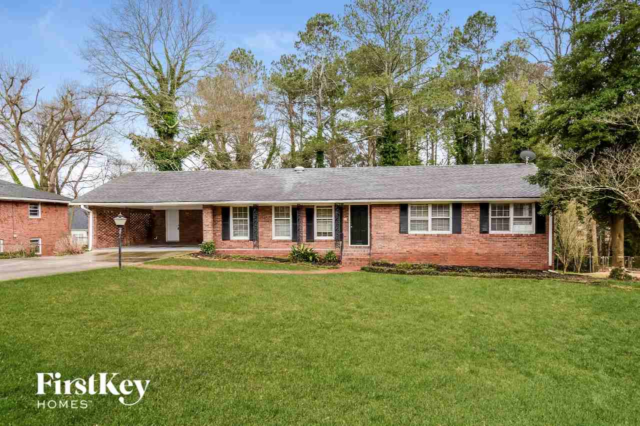 1917 Annette Ln - Photo 2 of 15