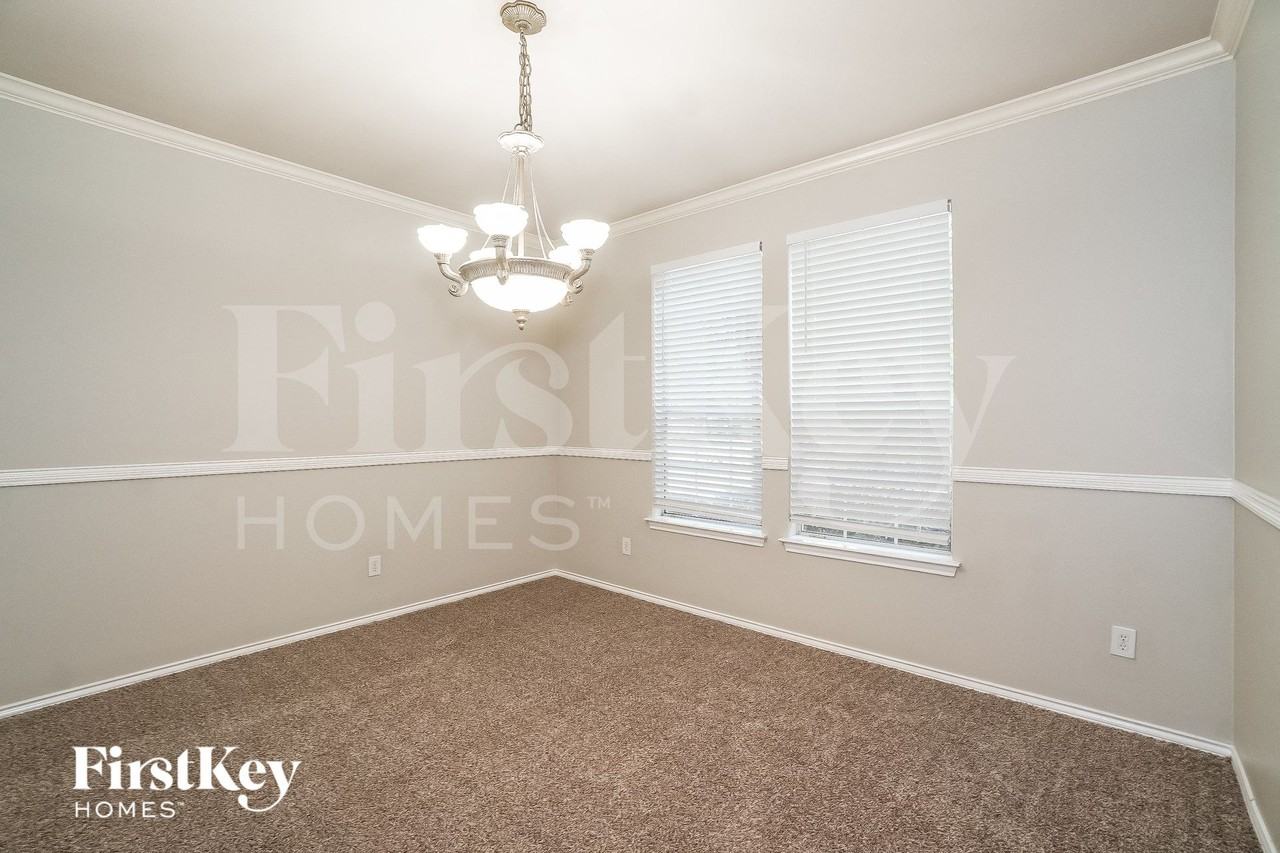 11511 Maple Falls Dr - Photo 5 of 15