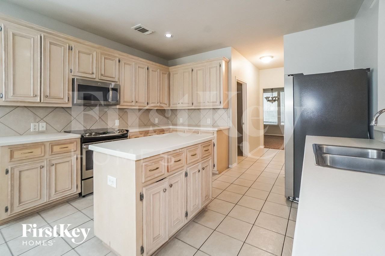 11511 Maple Falls Dr - Photo 6 of 15