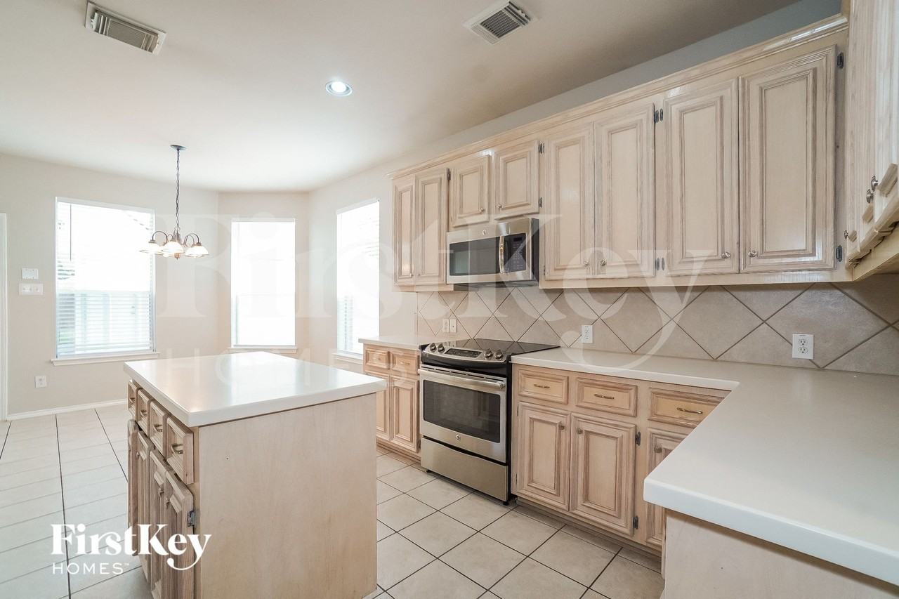 11511 Maple Falls Dr - Photo 7 of 15