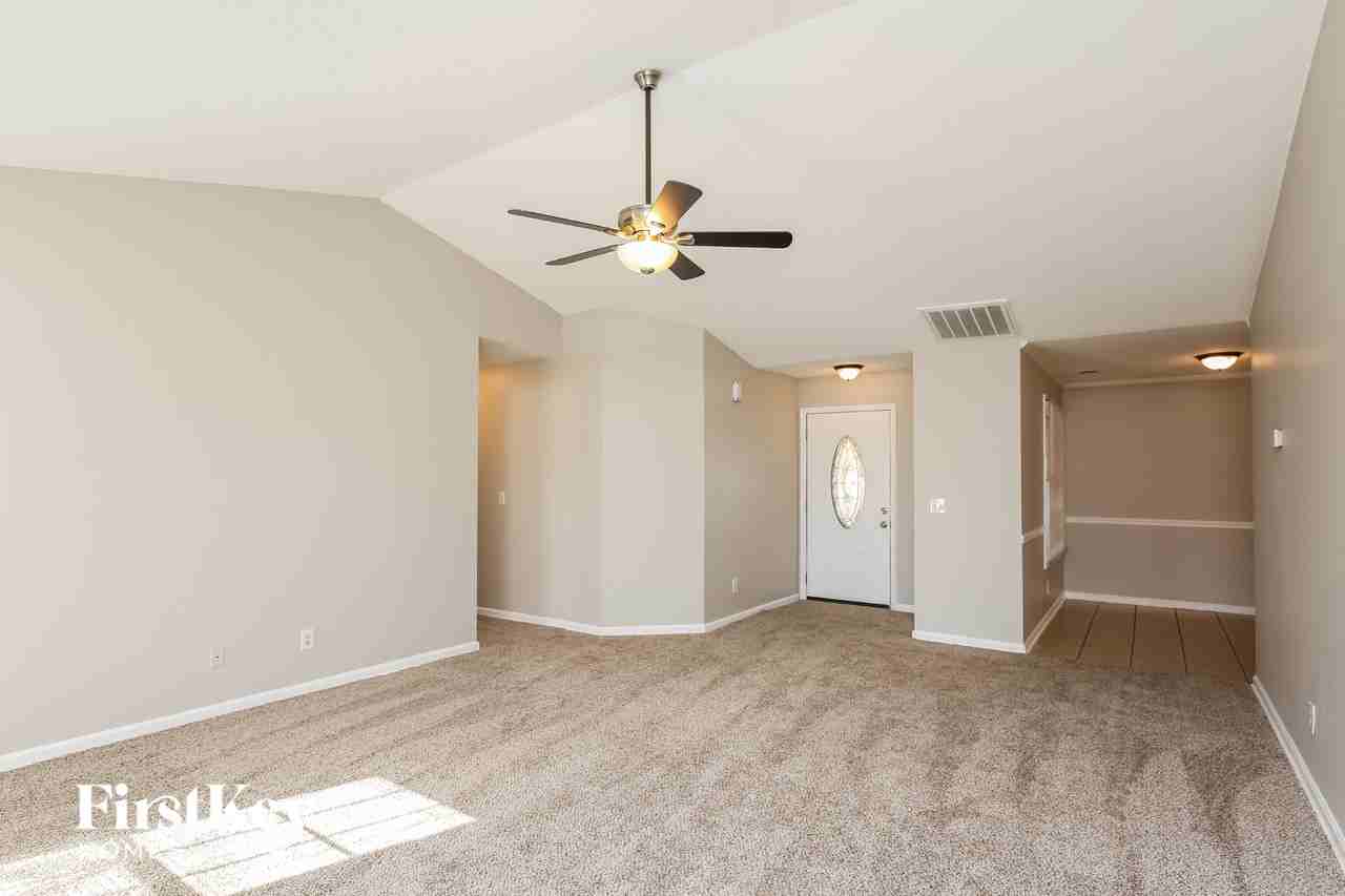 2099 Morning Dew Pl - Photo 4 of 15