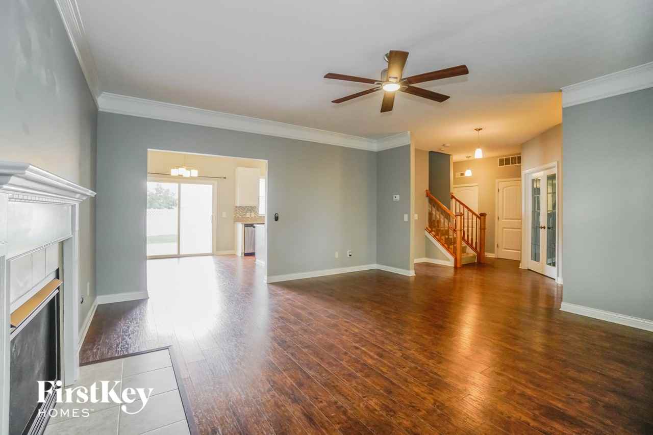 5965 Mealla Rd - Photo 4 of 15