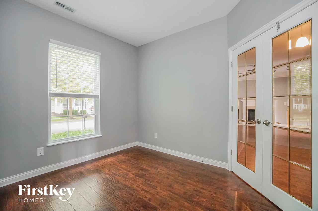 5965 Mealla Rd - Photo 7 of 15