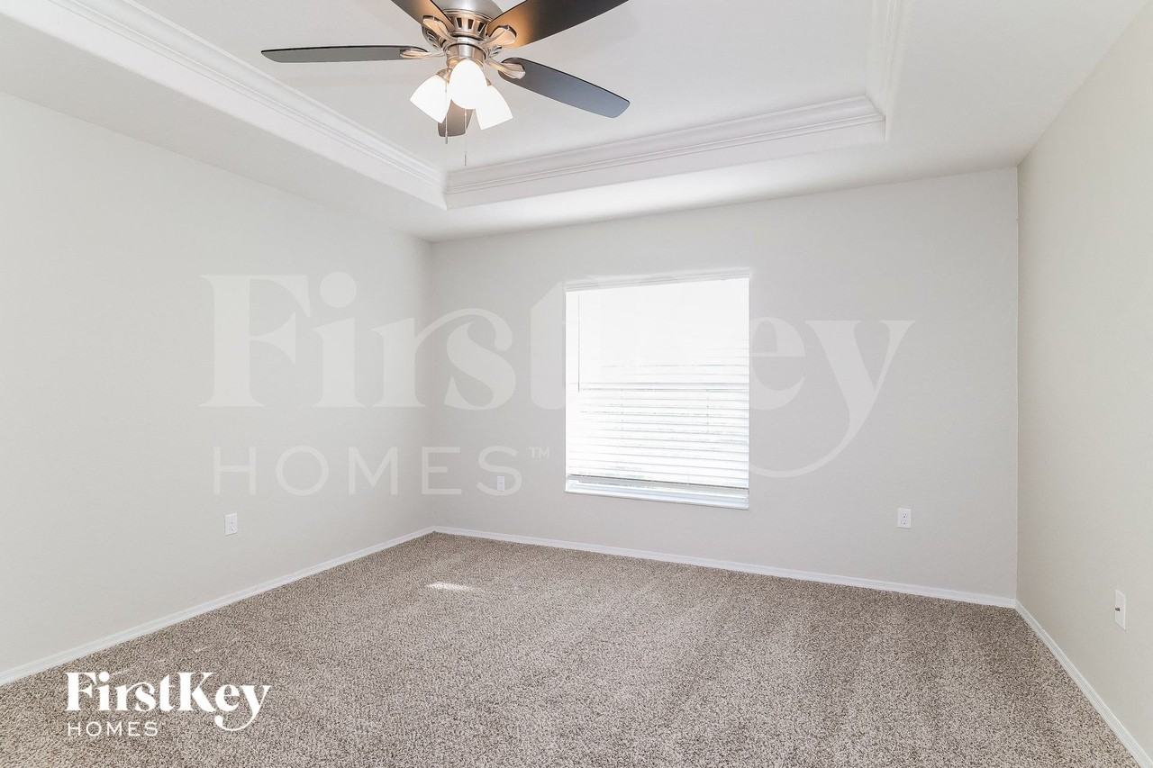 850 Terranova Rd - Photo 7 of 15