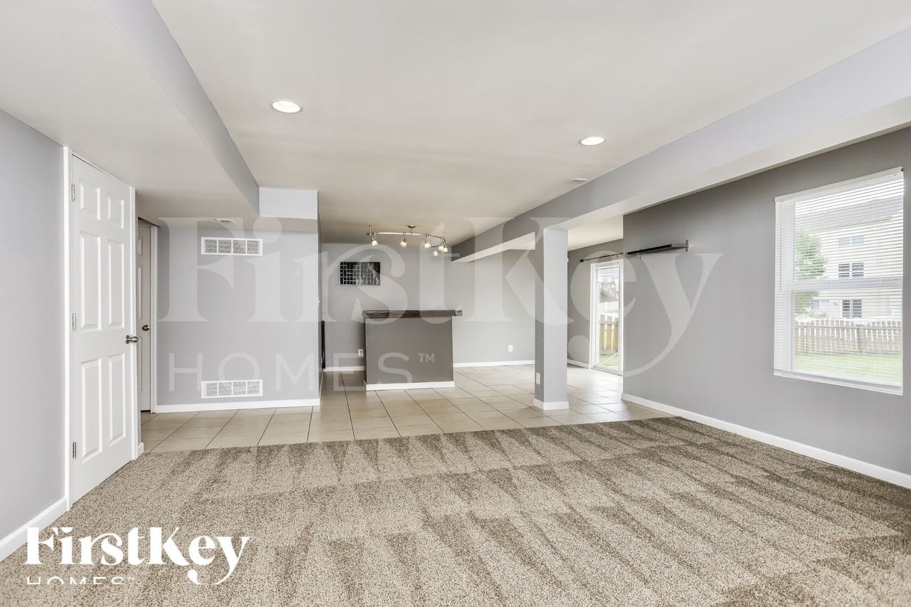 121 Brookfield Blvd - Photo 7 of 15