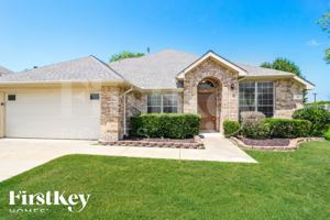 featured image of 8 Willowstone Ct