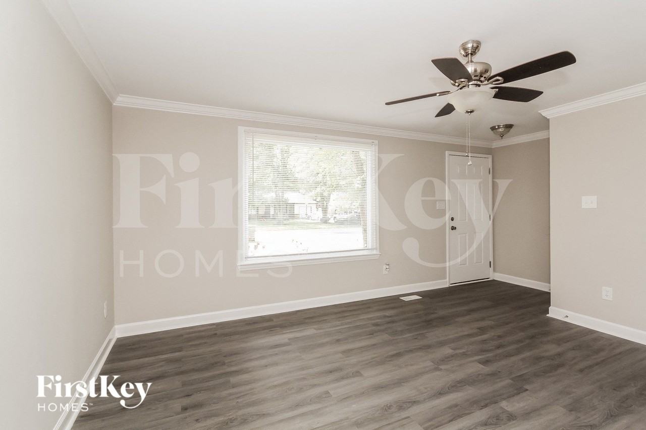 1916 Rice Planters Rd - Photo 4 of 14