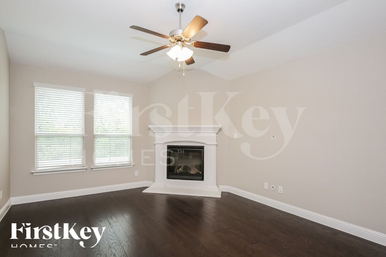 116 Peace Pl - Photo 3 of 18