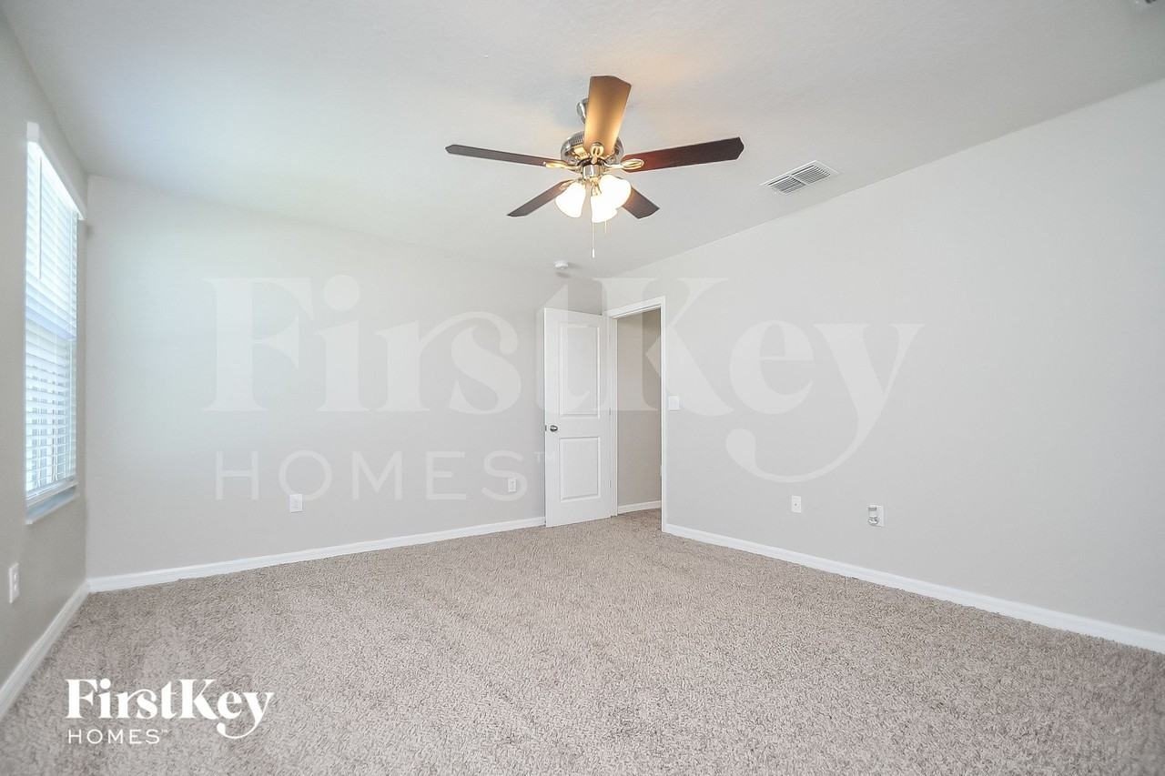 10237 Carloway Hills Dr - Photo 6 of 15