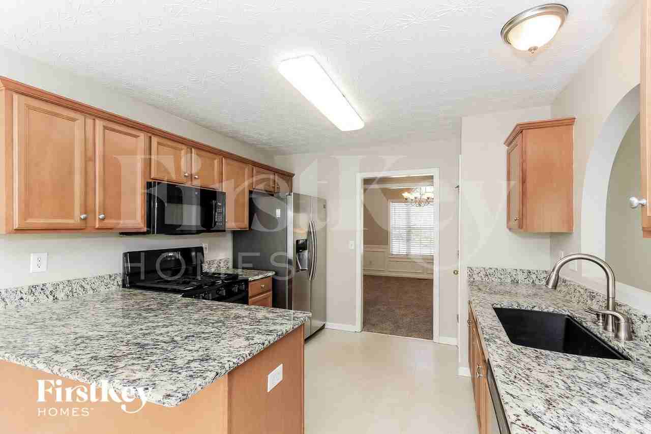 4015 Mceachern Cove Dr - Photo 6 of 15