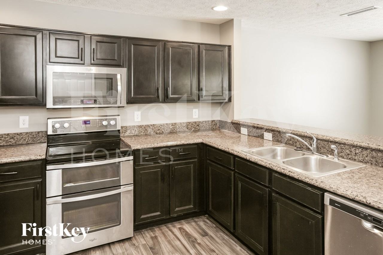 5773 Weeping Willow Pl - Photo 7 of 15