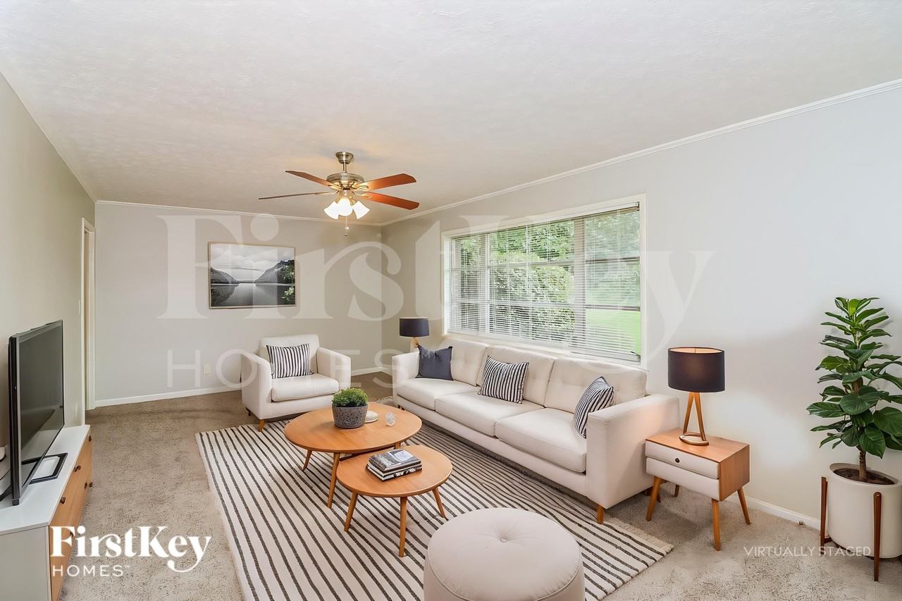 944 Villa Rica Rd Sw - Photo 4 of 19