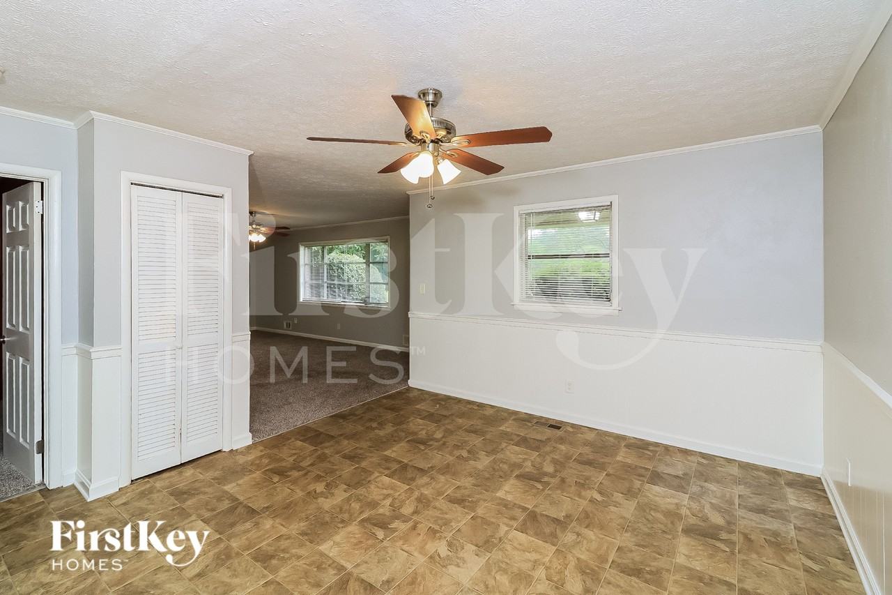 944 Villa Rica Rd Sw - Photo 6 of 19