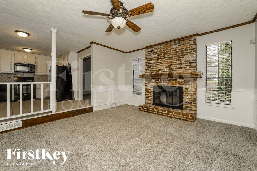 367 Bedford St Sw - Photo 3 of 15