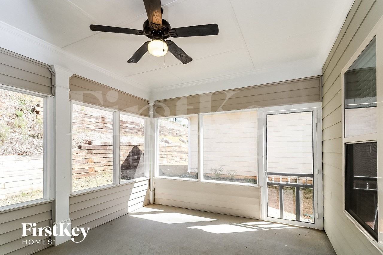 4930 Whisper Creek Ct - Photo 7 of 15