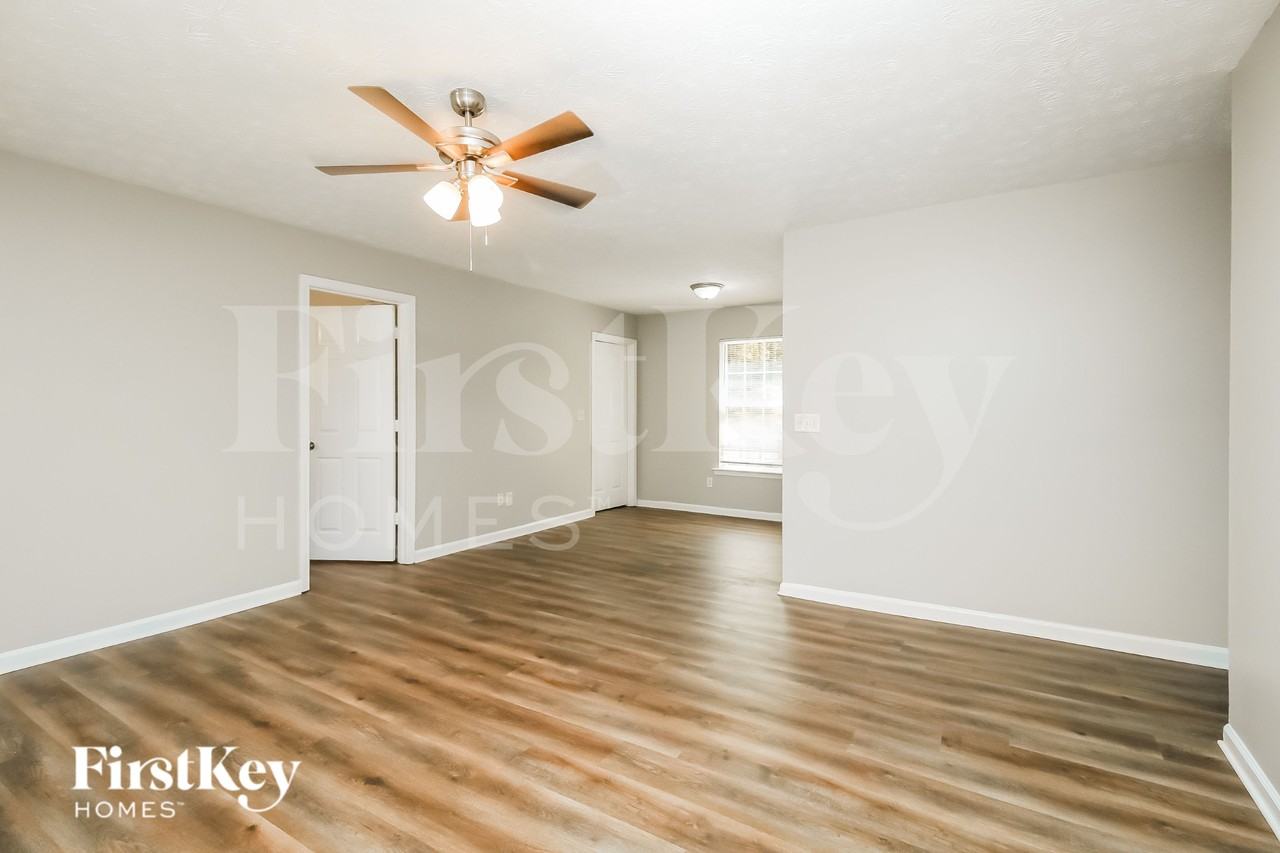 9161 Thrash St Sw - Photo 4 of 19