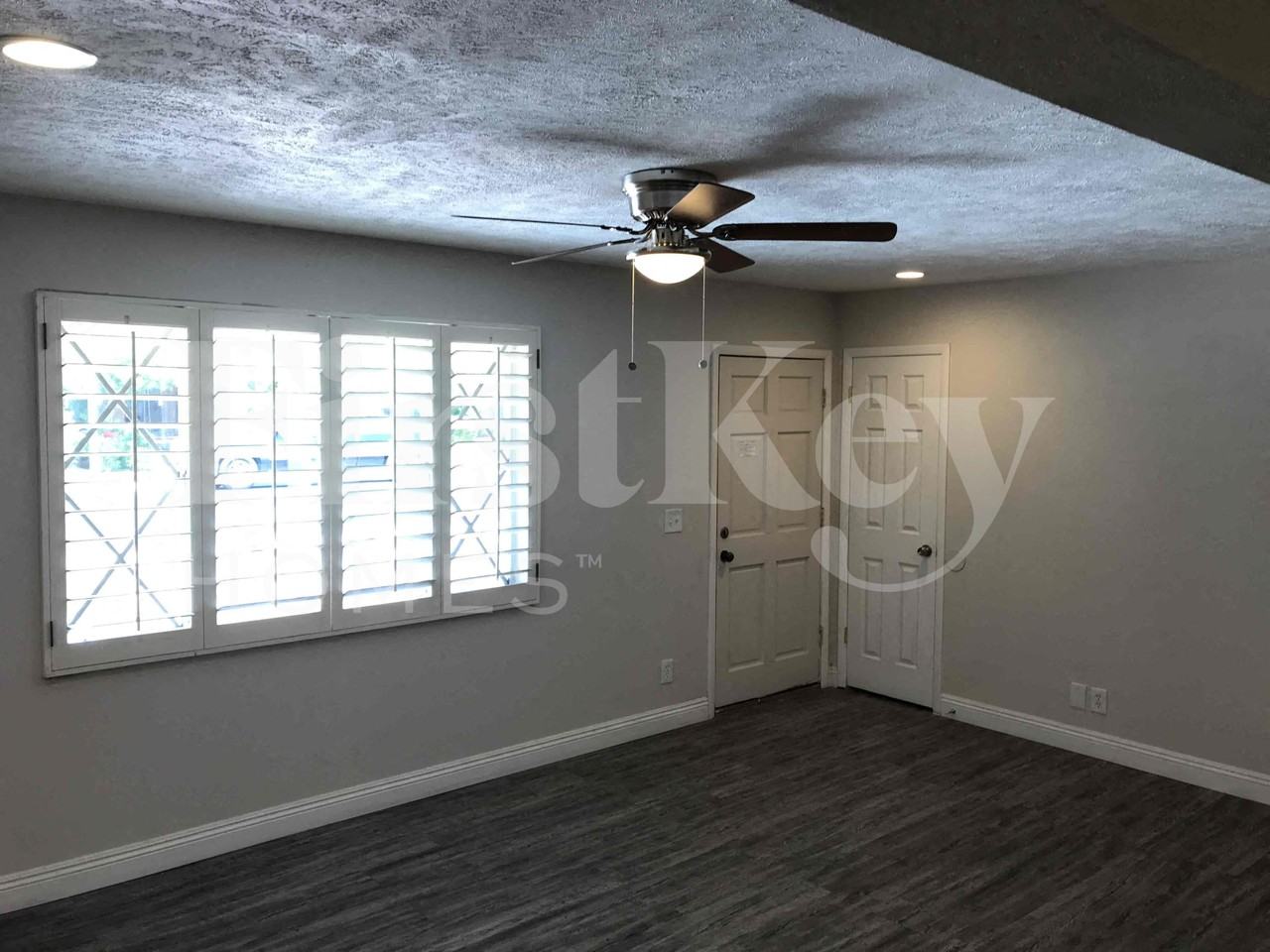 7427 E Mckinley St - Photo 5 of 24