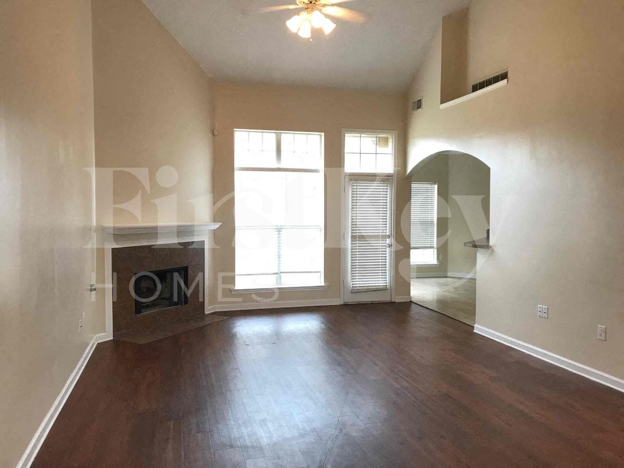 7142 Queens Crown Ct - Photo 2 of 19