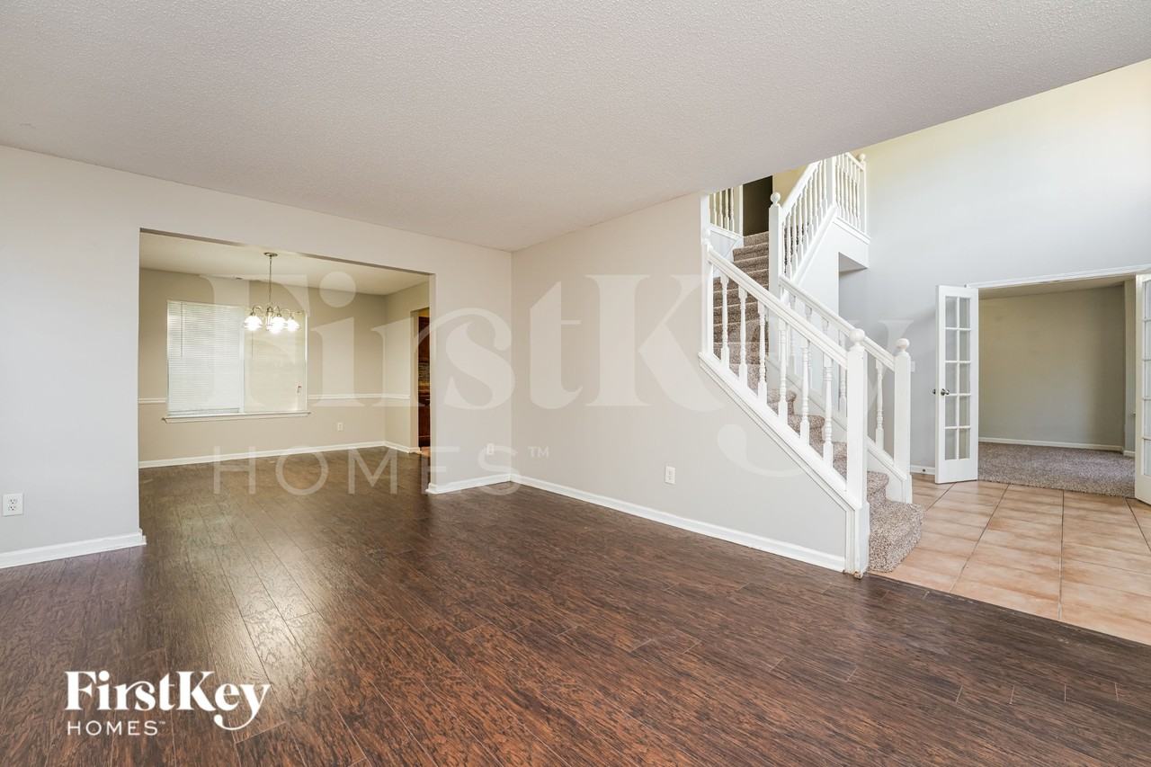 5929 Duren Meadows Dr - Photo 2 of 19