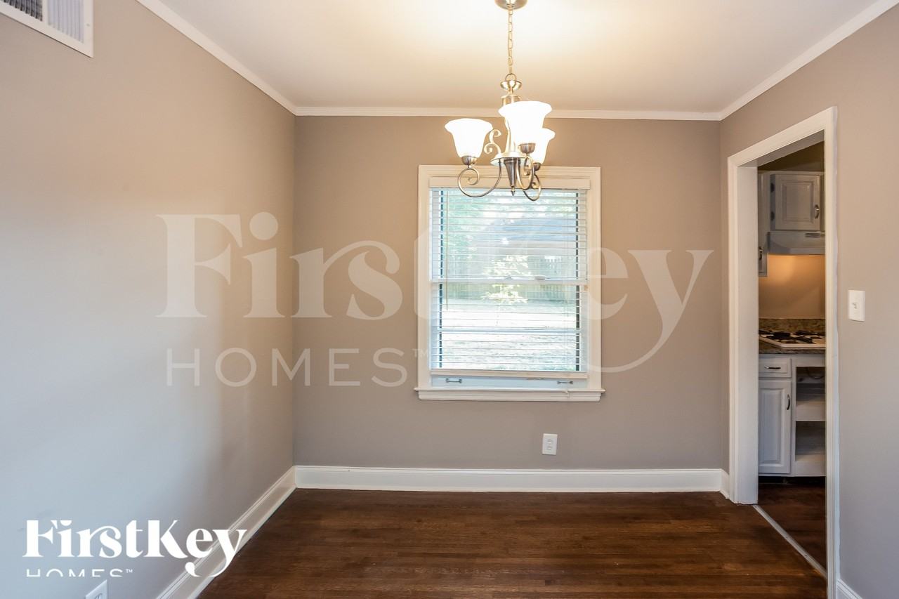 4549 Leatherwood Rd - Photo 6 of 18