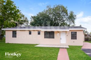 featured image of 4444 Nw 179th Ter