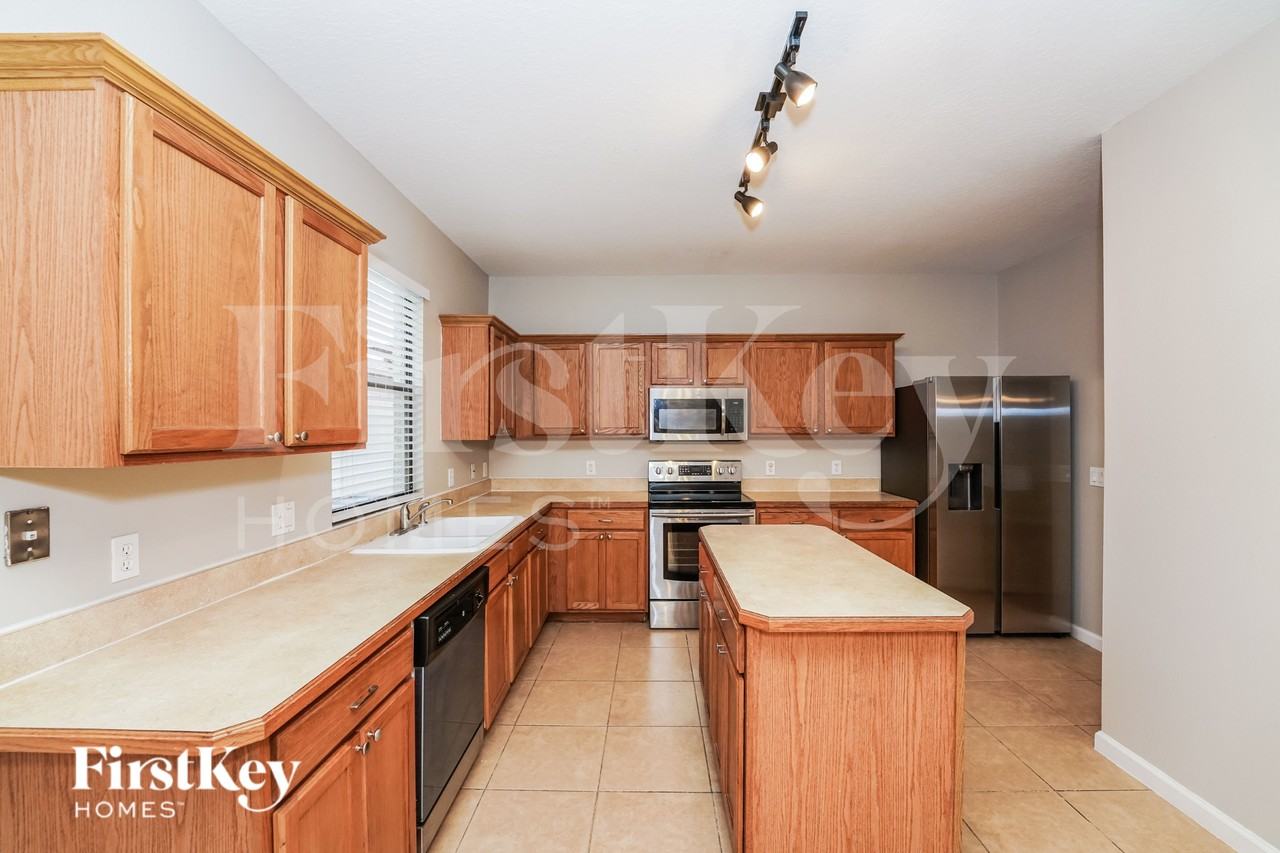 4365 Millicent Cir - Photo 4 of 16